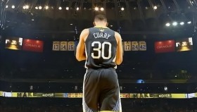 施罗德率德国队挺进决赛，独揽26分12助攻锁冠军门票